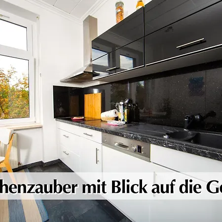 Grosszuegige 80m2 Gruenderzeit Mit Privatem Parkplatz, Kingsize Betten, Nobilia Kueche, 45 Zoll Smart-tv, 150mbts Wlan - Nur Eine Kurzer Spaziergang Durch Den Park Venedig Zur Kraemerbruecke - Ausgewaehlte Empfehlungen Fuer Inklusive 公寓 *
